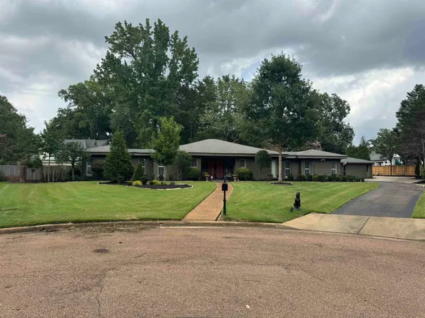 1700 Neshoba Cv, Germantown, TN 38138