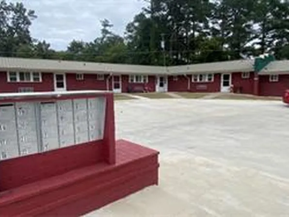 816 Shaw Mill Rd #21, Fayetteville, NC 28311