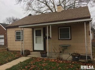 2208 N Grand Ave E, Springfield, IL 62702