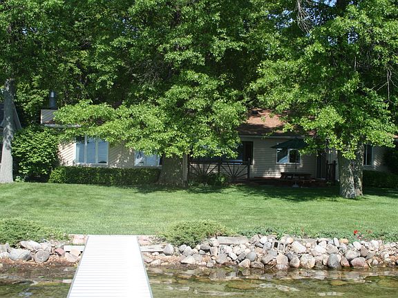5th image of 9212 E Shore Dr