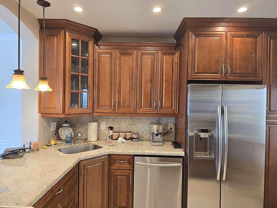 1st image of 330 SE 2nd Street #404E