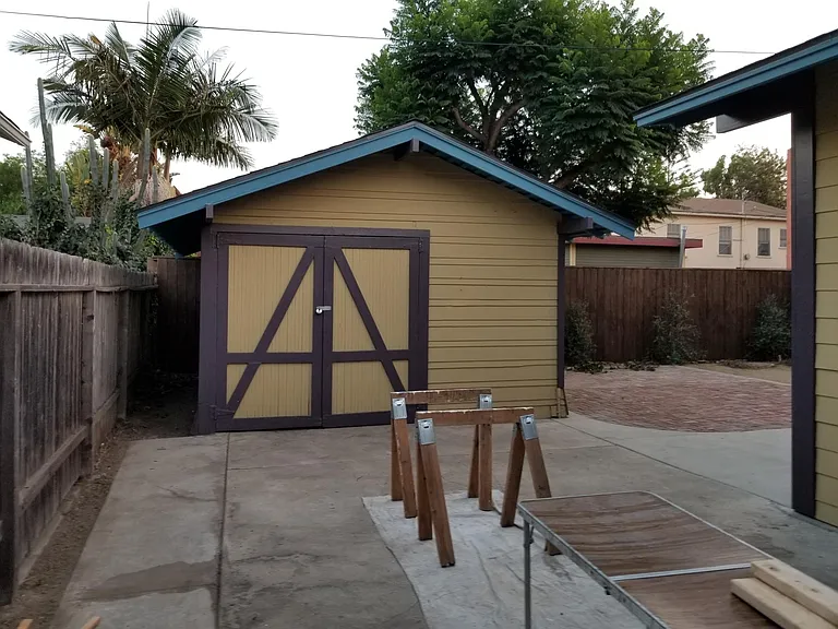 1912 E Florida St — Photo 34