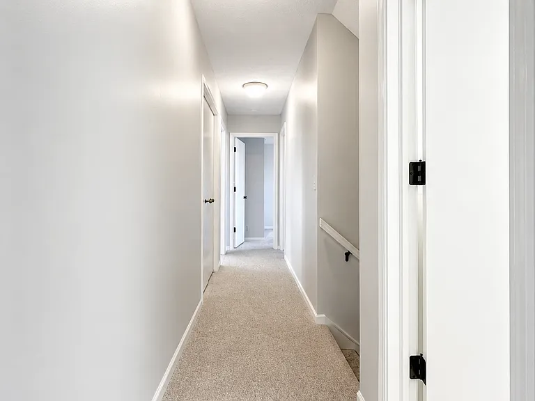 2327 Vavrina Ln — Photo 25