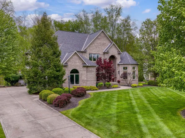 37775 Flanders Dr, Solon, OH 44139