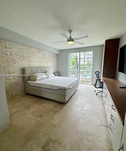 140 Meridian Ave — Photo 11