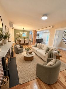 100 Eastern Ave, Woburn, MA, 01801