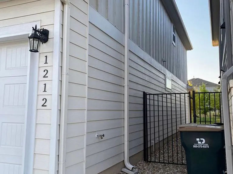 1212 Devon Stetson Pl — Photo 20