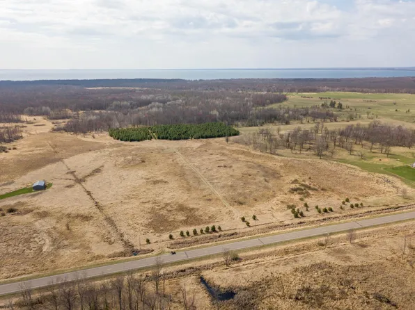 19 310th Ave, Isle, MN 56342