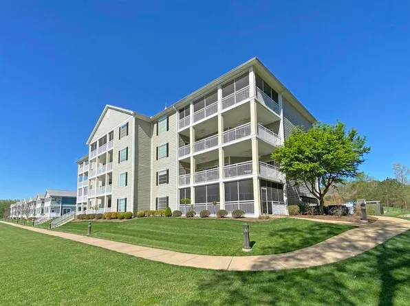 202 Breakers Bend Dr APT 3, Buchanan, TN 38222