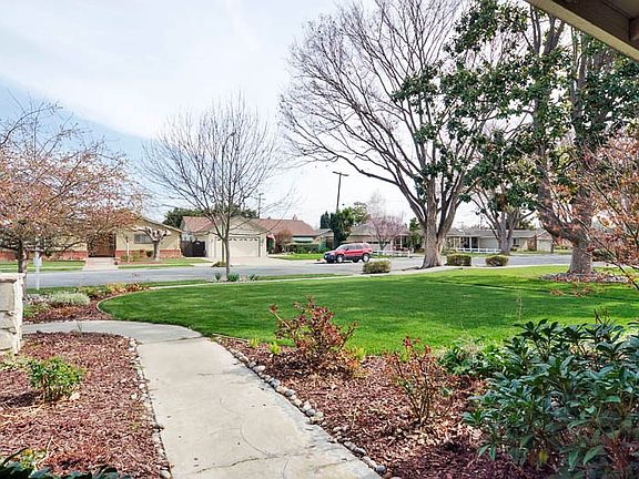 5th image of 2527 Lansford Ave