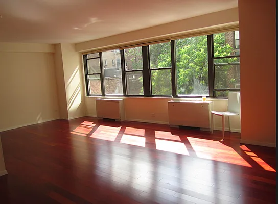 Rented by Miriam Izsak Realty  LLC | media 1