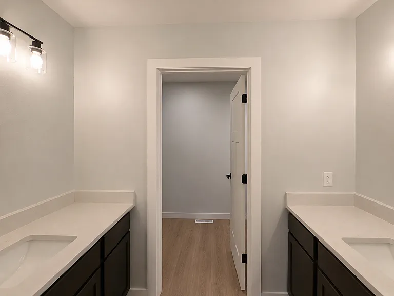 1004 Autumn Blaze Ct — Photo 5