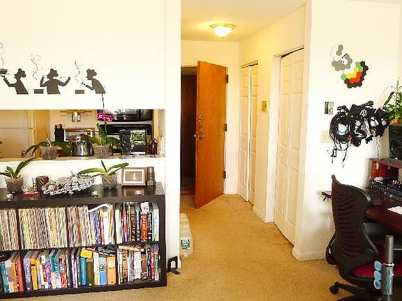 3rd image of 60 Belmont Sq #33