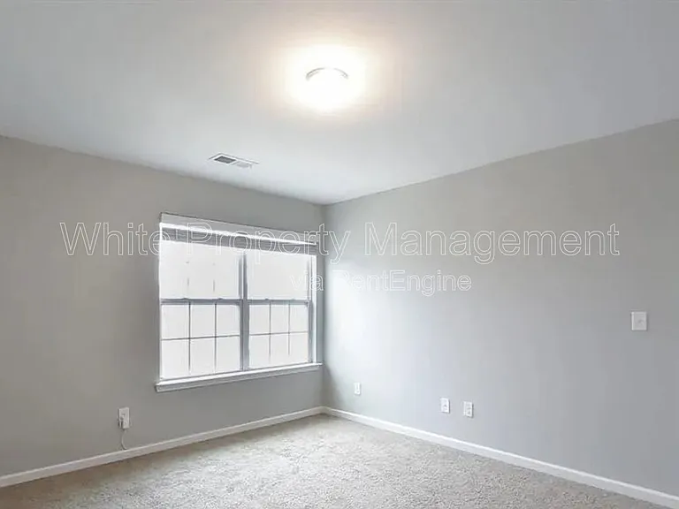 1525 Lilly Springs Pl — Photo 27