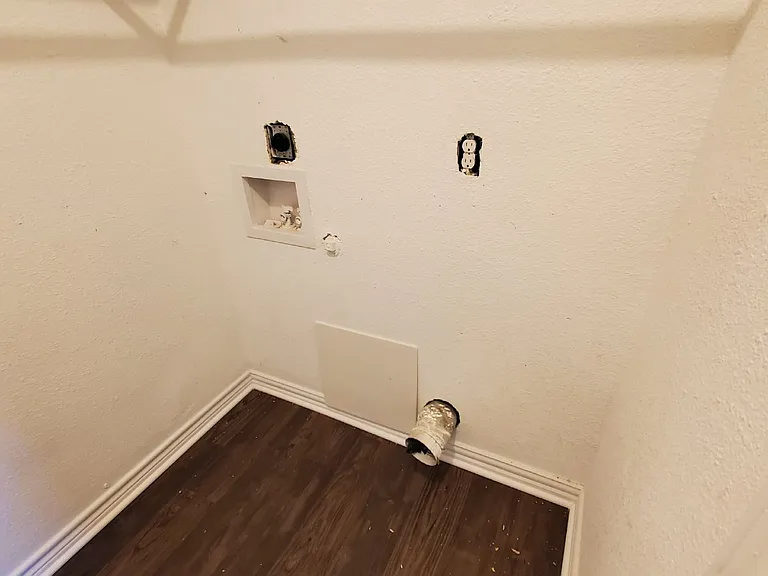 901 Redbird Dr — Photo 10