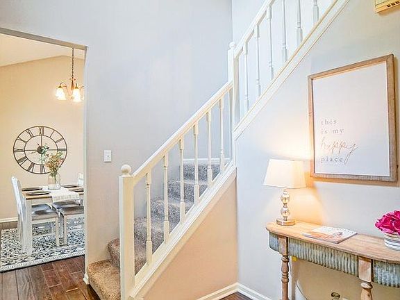 5th image of 4031 S 82nd Street Cir