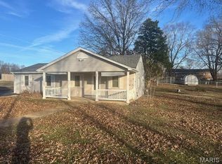 2606 Walnut Ave, Glencoe, MO 63038