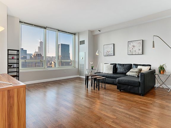 3rd image of 33 W Ontario St APT 49D