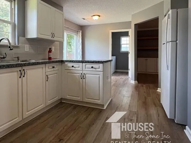 1 Valhalla Ln — Photo 3