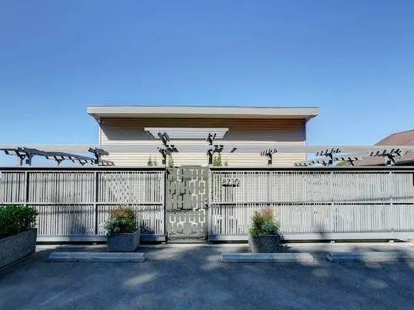 8730 Sand Point Way NE #A, Seattle, WA 98115
