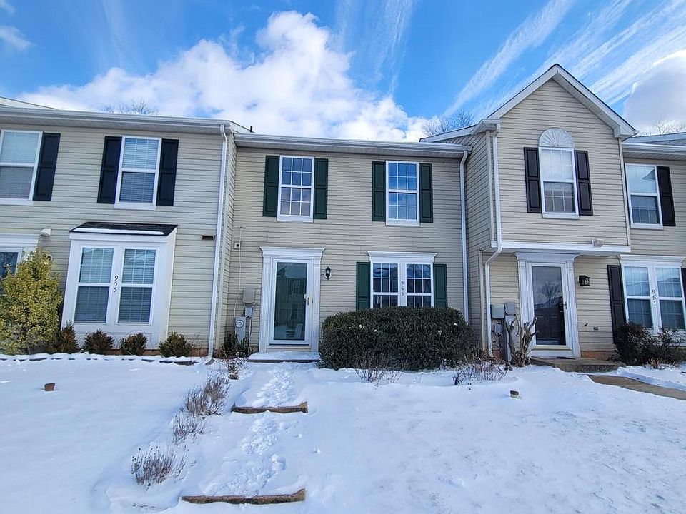 1st image of 953 Lynham Ct #953