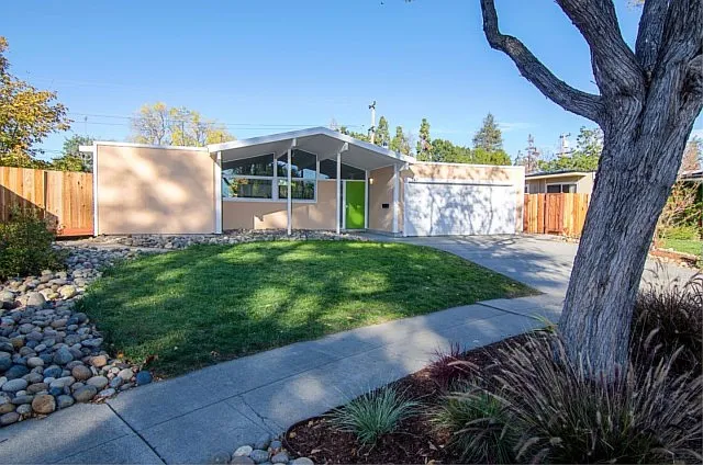 747 Stendhal Ln photo 1
