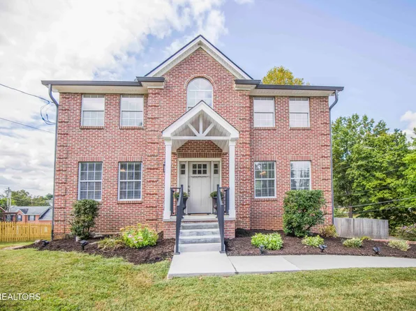 921 Turnberry Dr, Knoxville, TN 37923