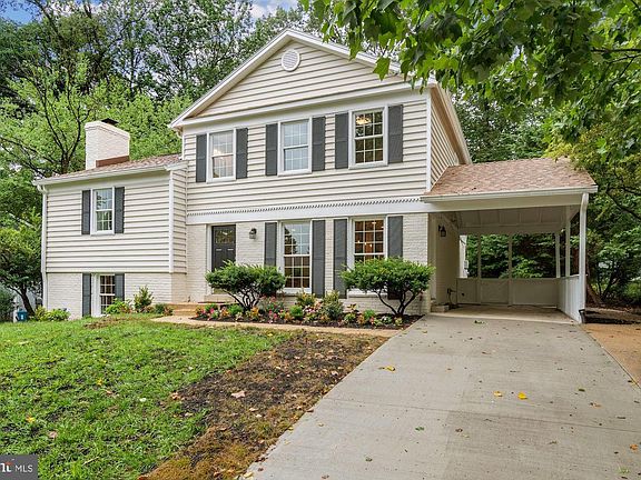 2nd image of 8405 Briar Creek Dr