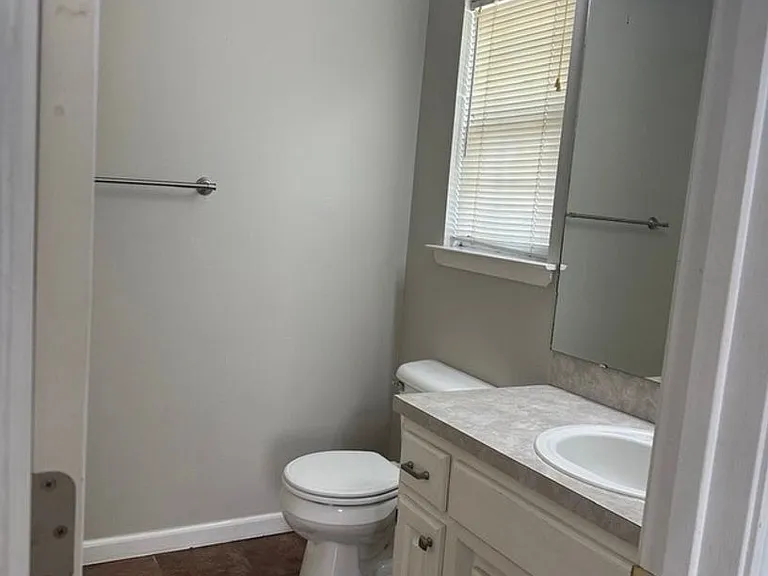 25 Applewood Dr — Photo 6