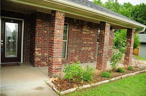 2nd image of 11 Talana Ln