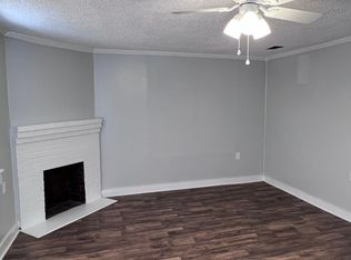 2007 Creswell St, Waycross, GA 31503