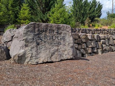 35450 Valley View Dr, Saint Helens, OR, 97051