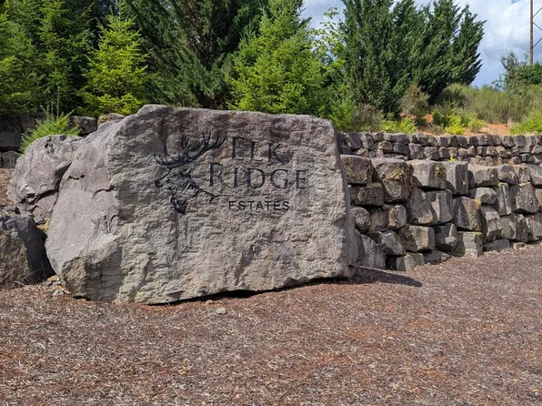 35450 Valley View Dr, Saint Helens, OR 97051