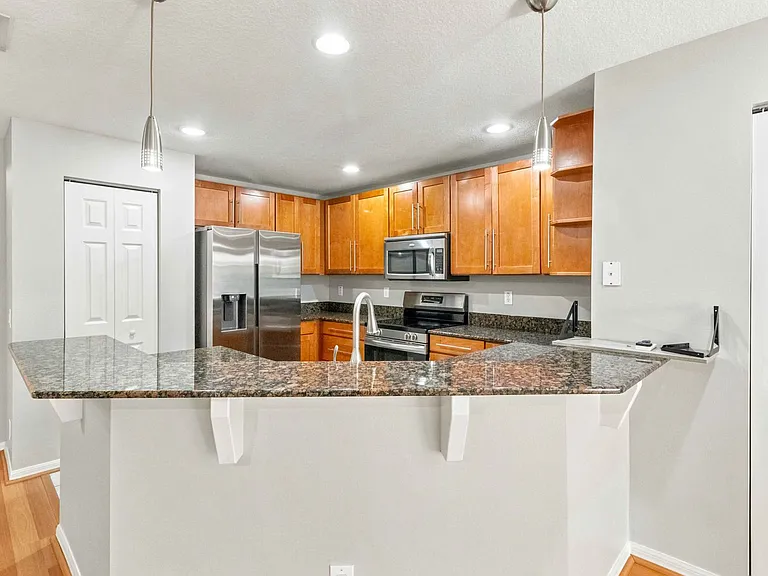 2947 Royal Tuscan Ln — Photo 4