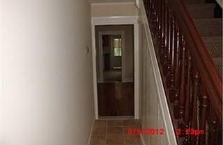 2nd image of 6 Llewellyn Pl