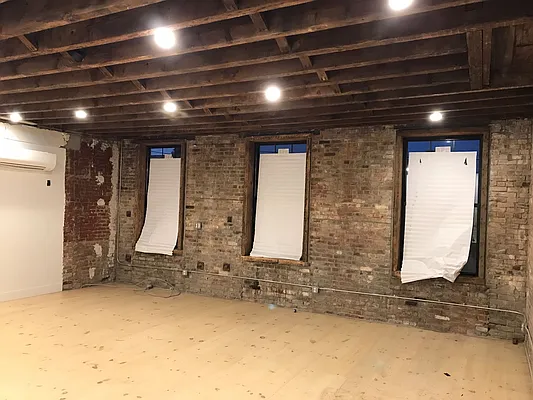 Rented by Premier Metro Realty Corp | media 4