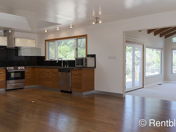 2nd image of 19491 Scotland Dr