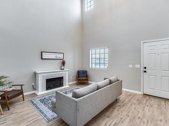 3rd image of 16909 W CARMEN Drive