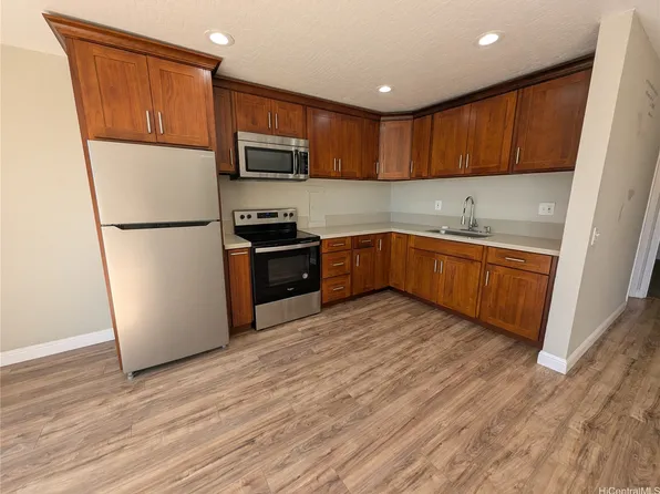 84-754 Ala Mahiku St #1146B, Waianae, HI 96792