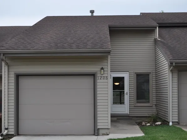 1206 N Clark St, Carroll, IA 51401