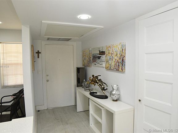 3rd image of 2651 S Palm Aire Dr APT 102