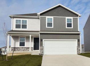 2810 Birchwood Dr, Norwalk, IA 50211