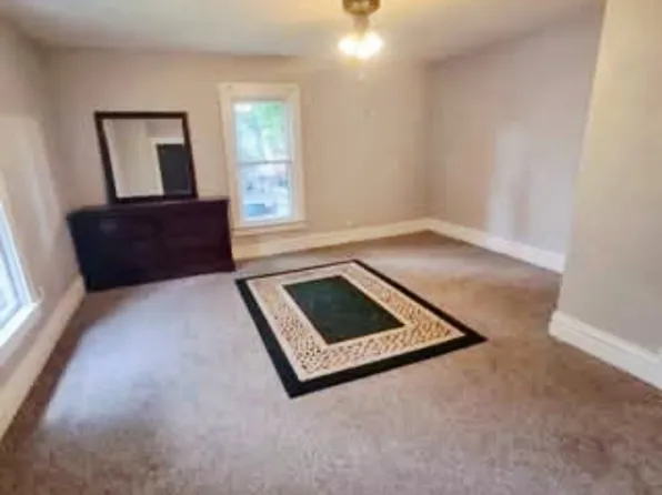 (undisclosed Address), Springfield, IL 62704