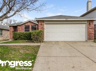 2005 Shawnee Trl, Justin, TX 76247