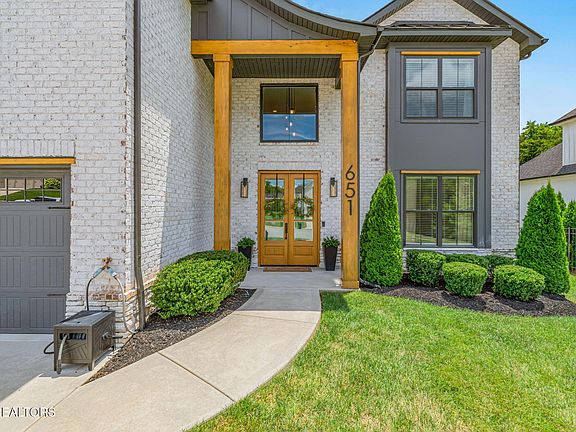 5th image of 651 Little Turkey Ln
