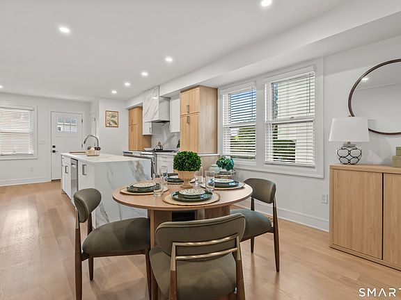 5th image of 8 Farley St #B
