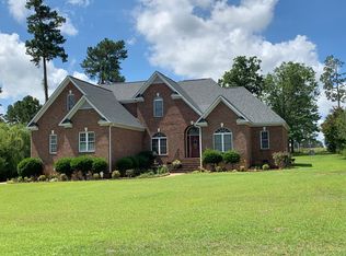 330 Citadel Ct, Raeford, NC 28376