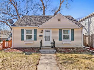 2752 Dakota Ave S, Saint Louis Park, MN 55416