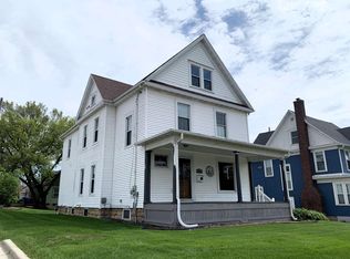 656 W James Street, Columbus, WI 53925