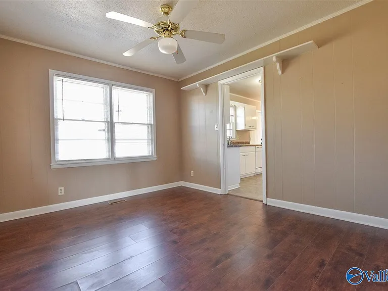 3606 Crestmore Ave NW — Photo 16